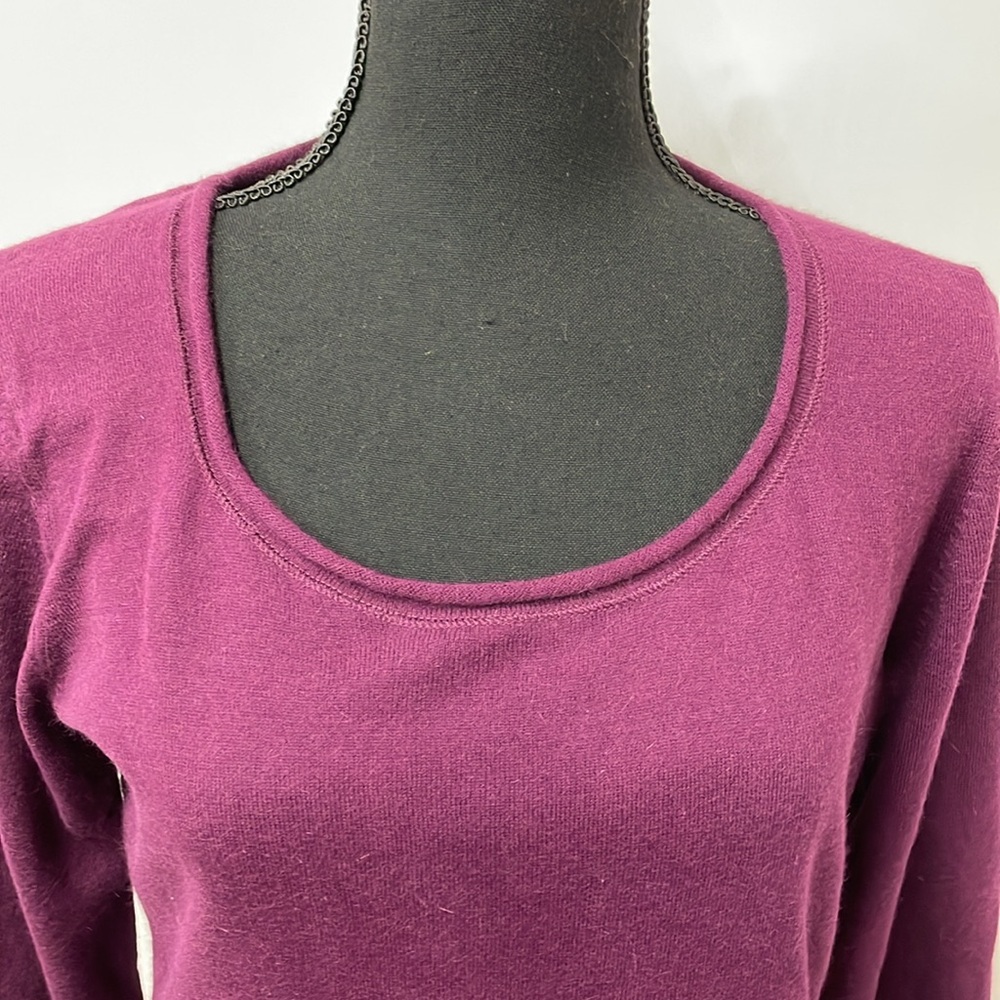 Banana Republic Angora Blend lightweight sweater, plum, size Large - Picture 2 of 6